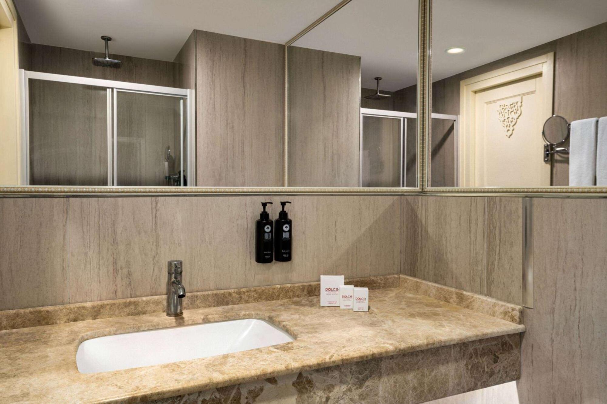 Dolce By Wyndham Cesme Alaçatı Buitenkant foto